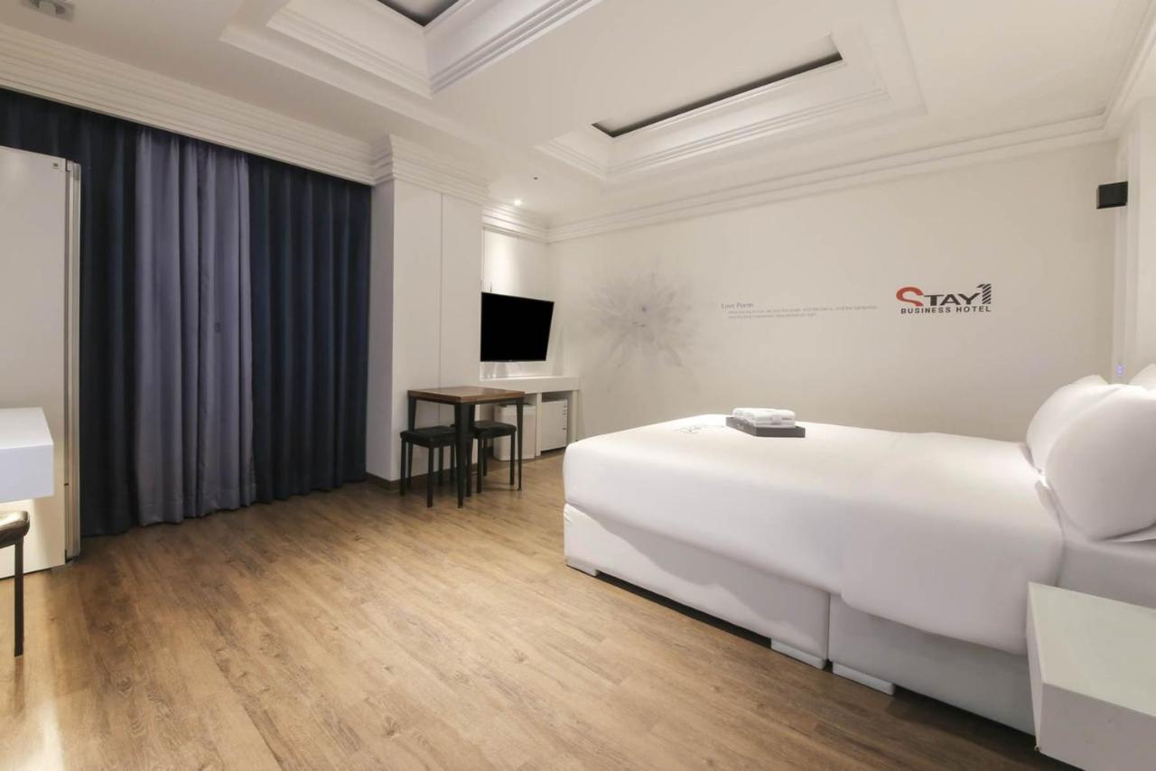 Stay Hotel Gwangju Metropolitan City Екстериор снимка