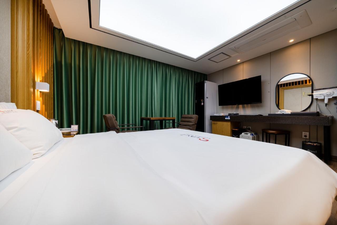 Stay Hotel Gwangju Metropolitan City Екстериор снимка