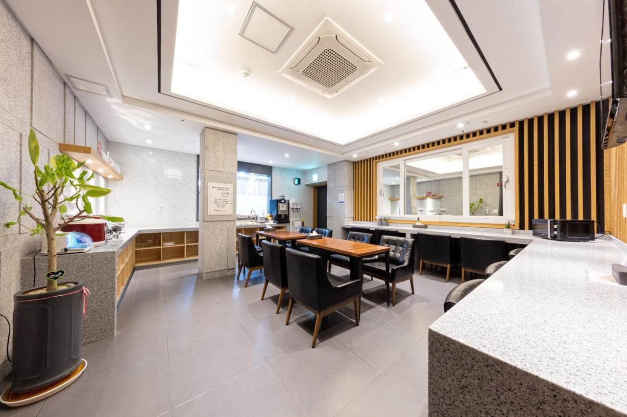 Stay Hotel Gwangju Metropolitan City Екстериор снимка